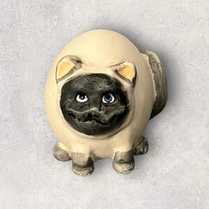 Vintage Allyson Nagel 1994 Ceramic Cat Egg Figurine 2”H Signed Hand Painted